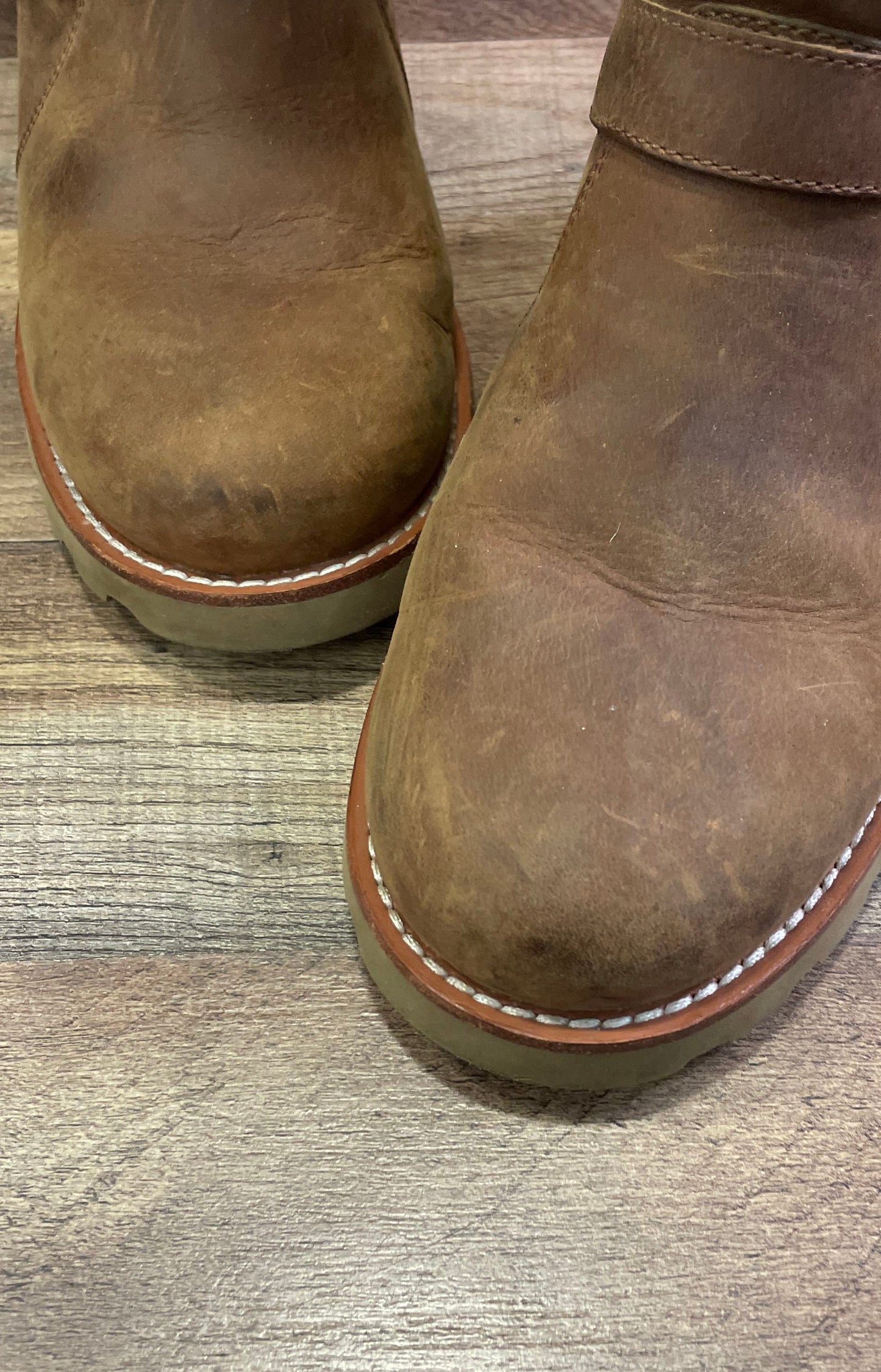 UGG Roslynn Stout Brown Leather Waterproof Mid Calf Buckle Boots Women's Size 5