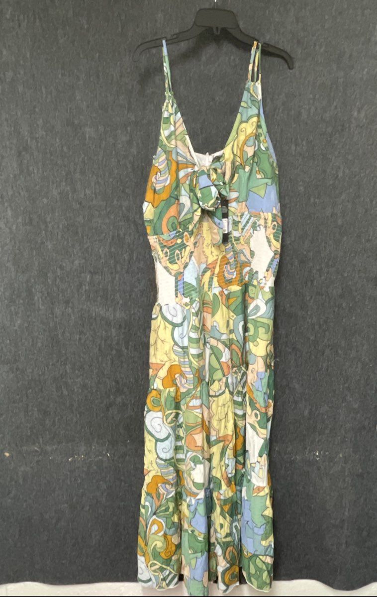 Fashion Nova Women's Kamiyah Printed Jumpsuit Green Abstract Smocked NWT Sz 2X