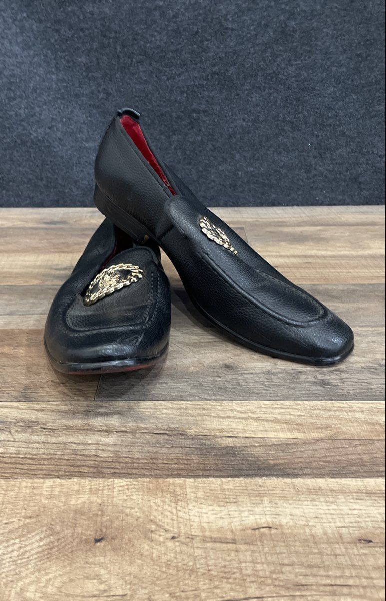 Black Pebbled Lion Head Red Bottom Slip-On Loafer Dress Shoes Men's Size 9