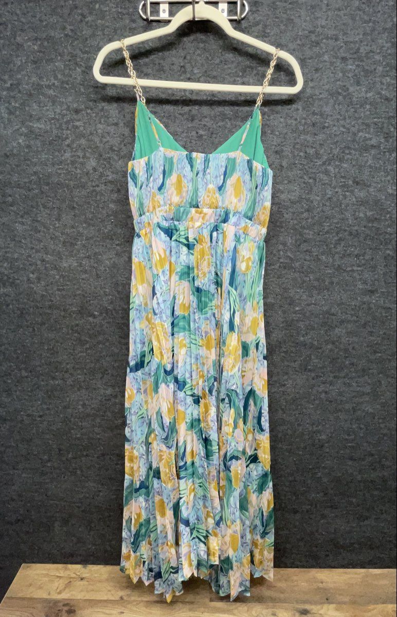 ASTR the Label Women's Floral Pleated Maxi Dress Chain Straps Size M