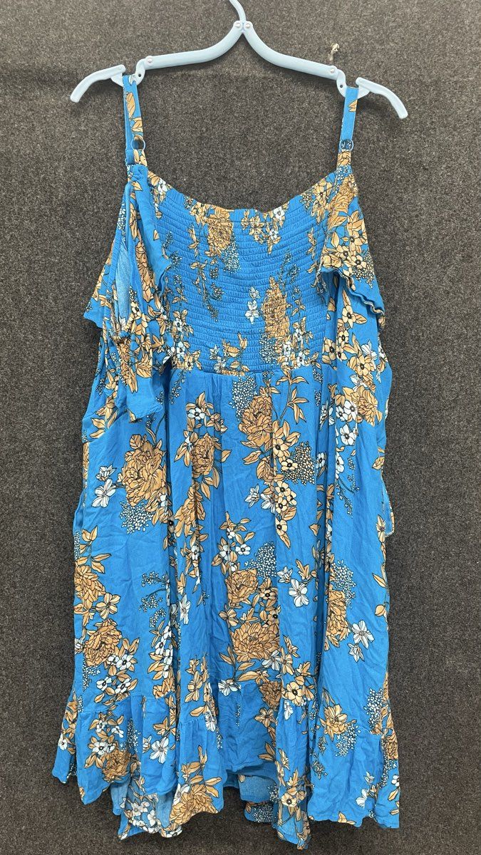 Torrid women’s Teal Dress Size 6