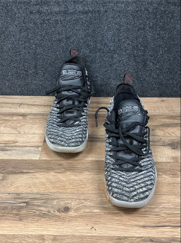 Nike LeBron 16 XVI Oreo Battleknit Black White Basketball Sneakers Size 11
