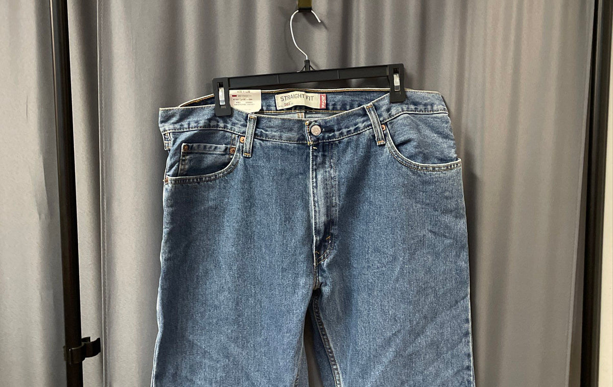 Levi's Men's 505 Straight Fit Blue Medium Wash Jeans 36x30 NWT