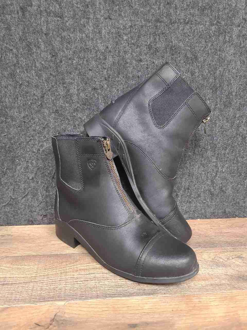 Ariat Women's Heritage IV Zip Paddock Boot Black Leather Size 5