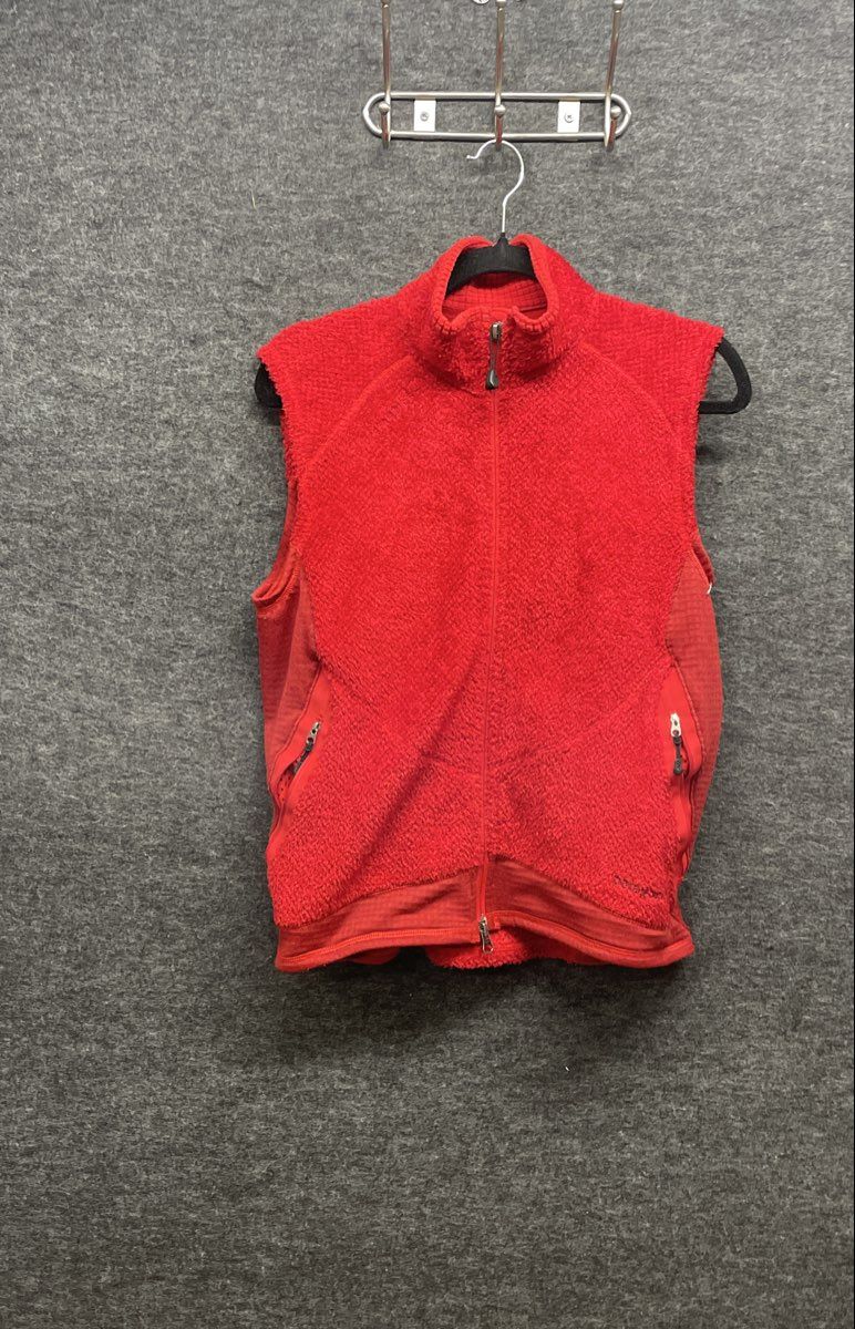 Patagonia Women's Red R3 Hi-Loft Fleece Regulator Vest Full Zip Sz M