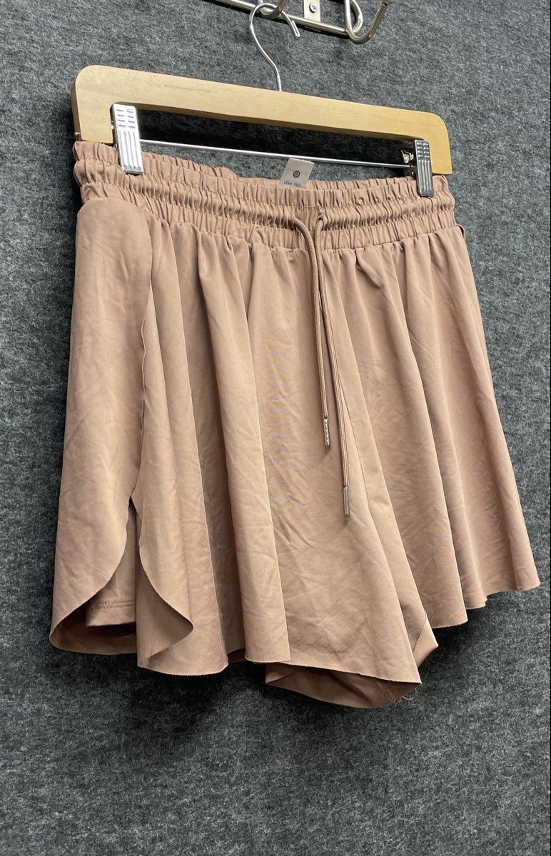 Love Tree Women's Flowy Athletic Shorts Tan Layered Skort Style Drawstring Sz M