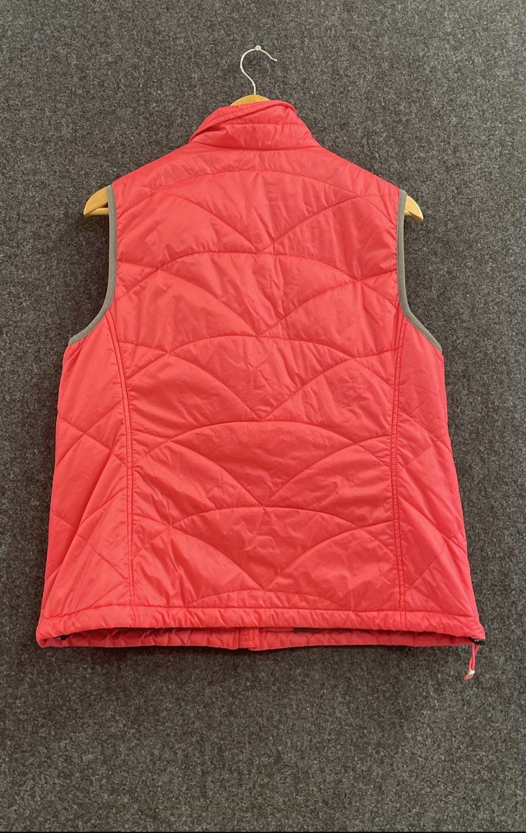 L.L. Bean Women's Quilted Vest Coral Pink Full Zip Insulated Sz L Petite