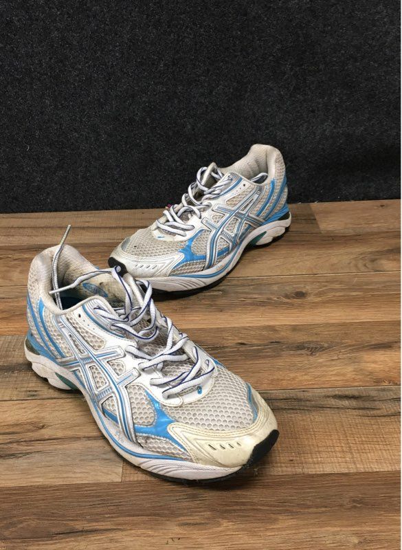 Asics GEL-Kayano 16 T054N White Blue Running Shoes Women's Size 9