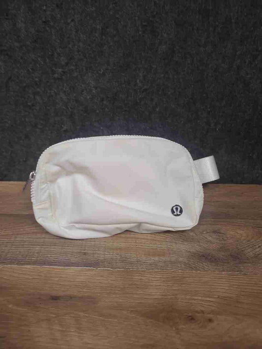 Lululemon White Everywhere Belt Bag 1L Crossbody Waist Pack