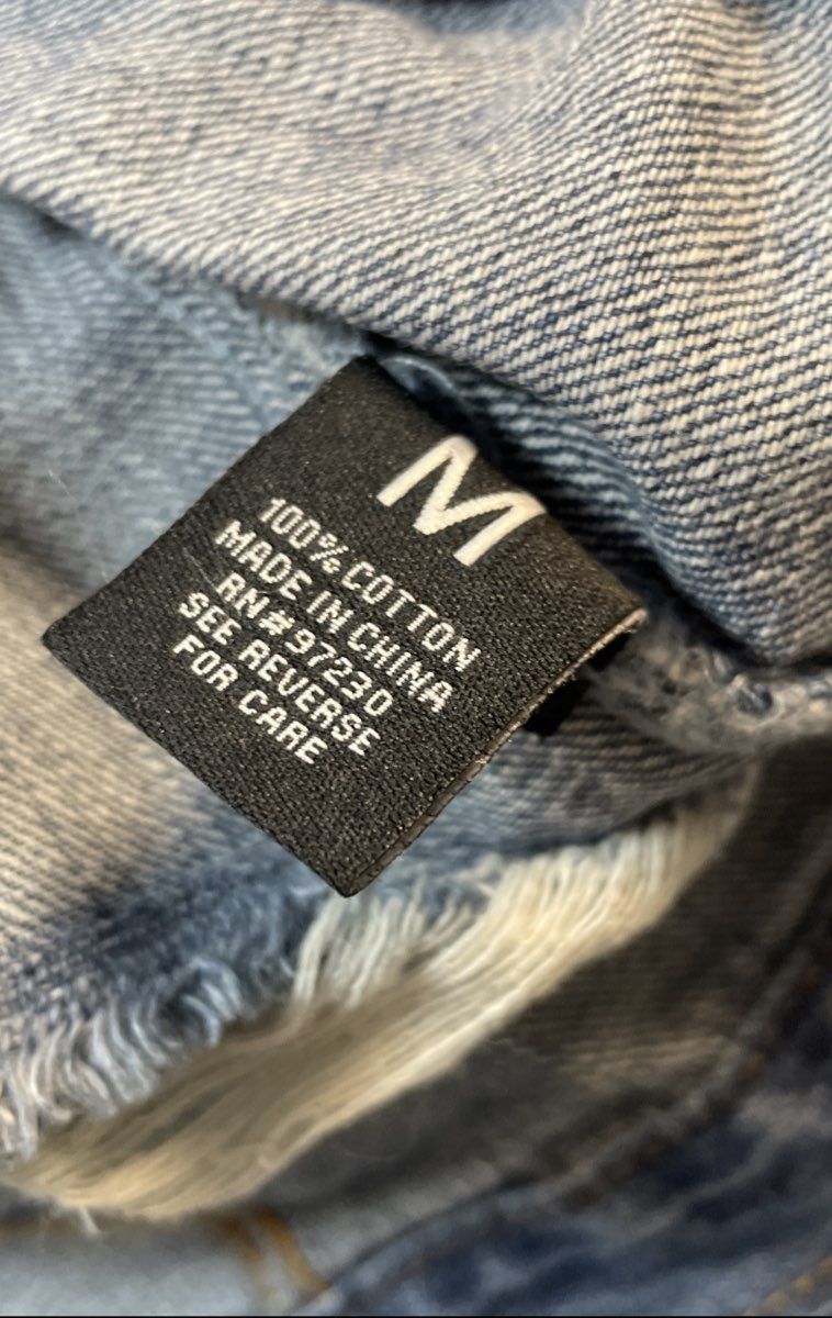 Almost Famous Women's Blue Distressed Denim Trucker Jacket NWT Sz M