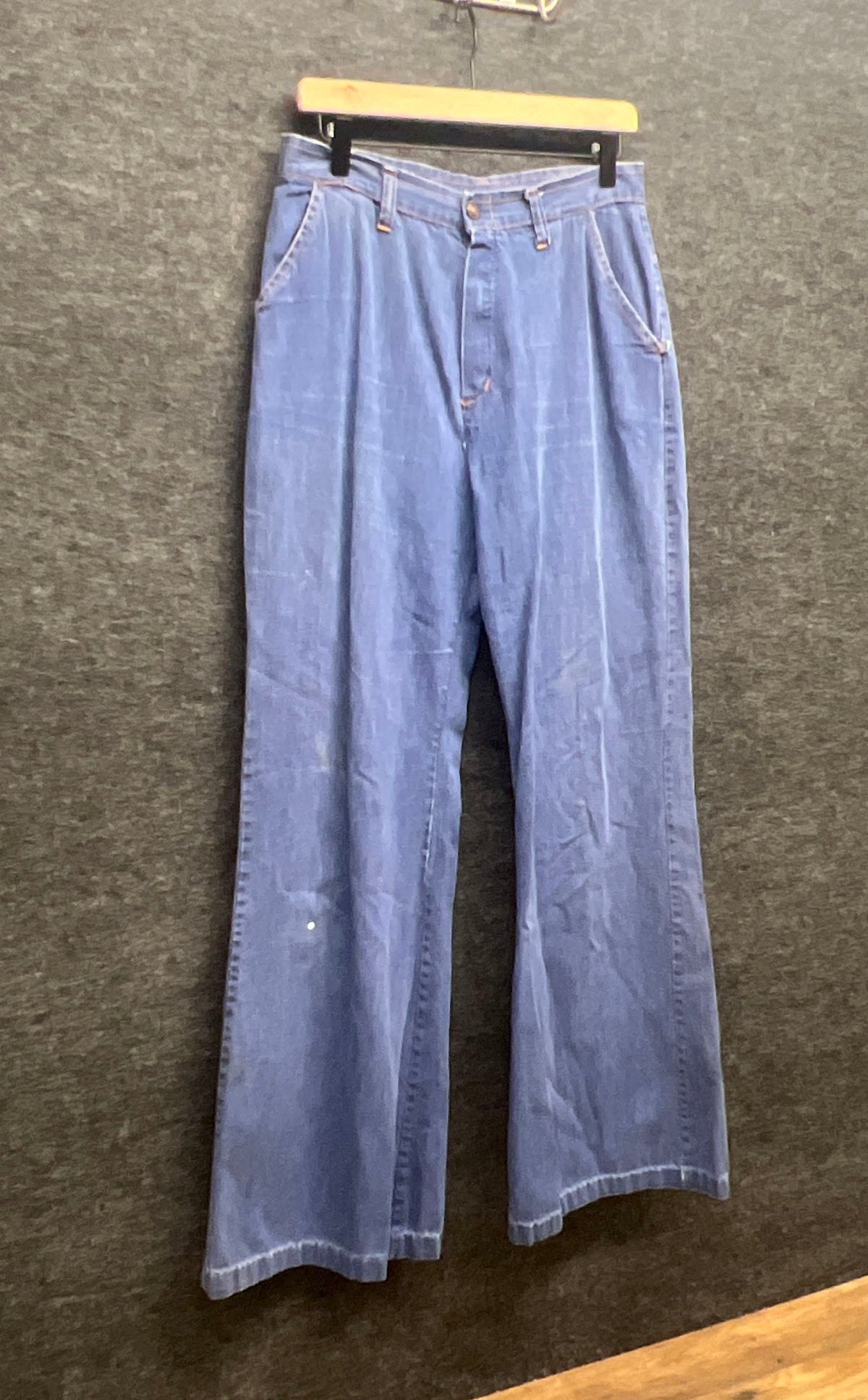 Vintage 70s Women's Blue Denim Wide Leg High Waisted Flare Jeans