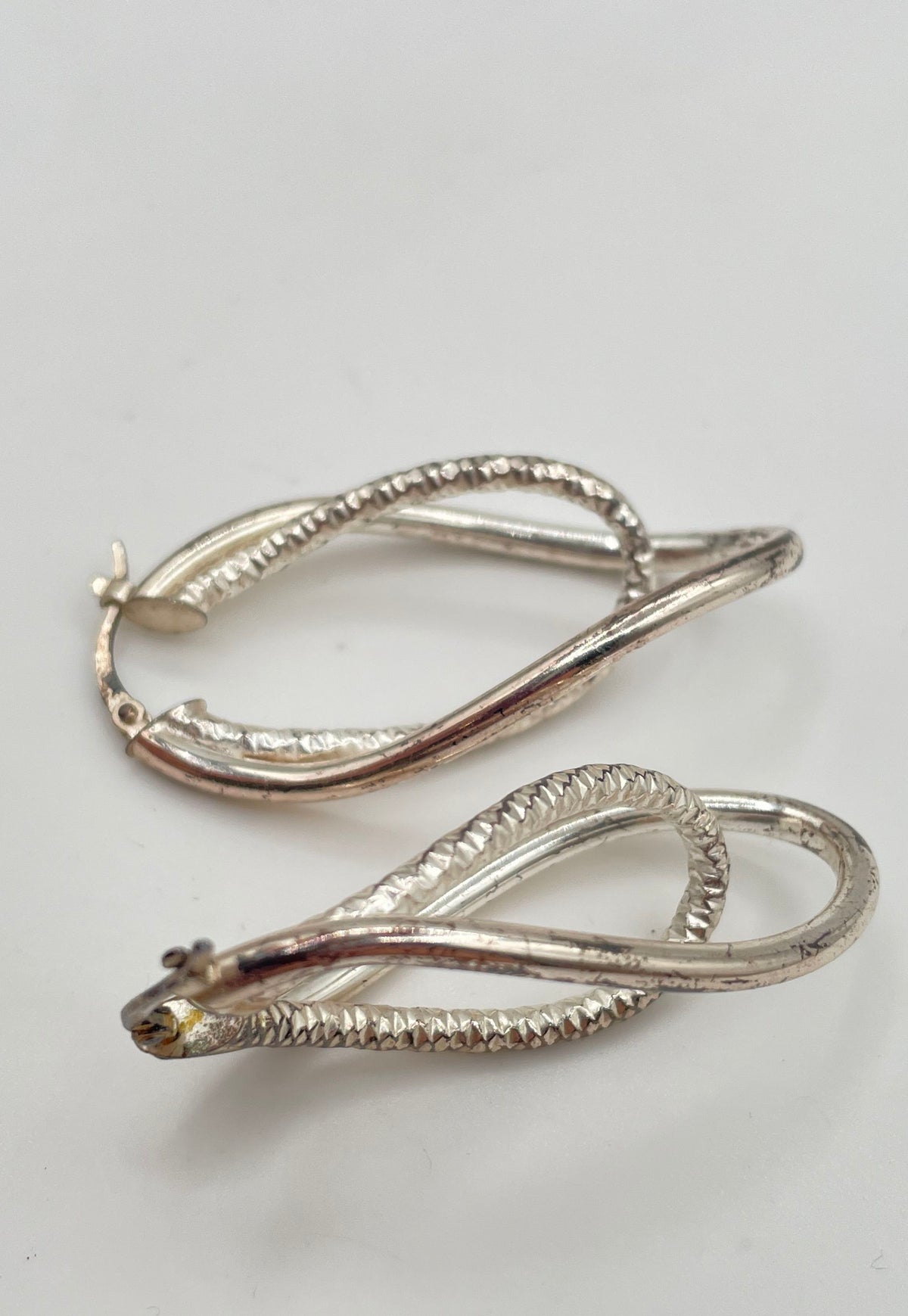 925 Sterling Silver Polished & Textured Double Twisted Oval Hoop Earrings 6.3g