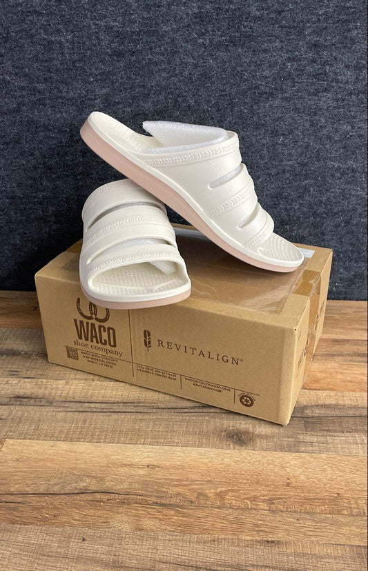 Revitalign Cabana Slide Sandshell Women's Sandals Size 9W NIB