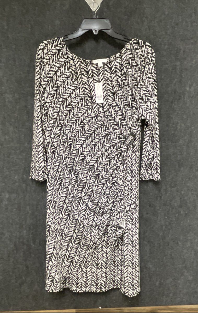 New York & Company Women's Black White Chevron Faux Wrap Dress Ruched Sz XL NWT