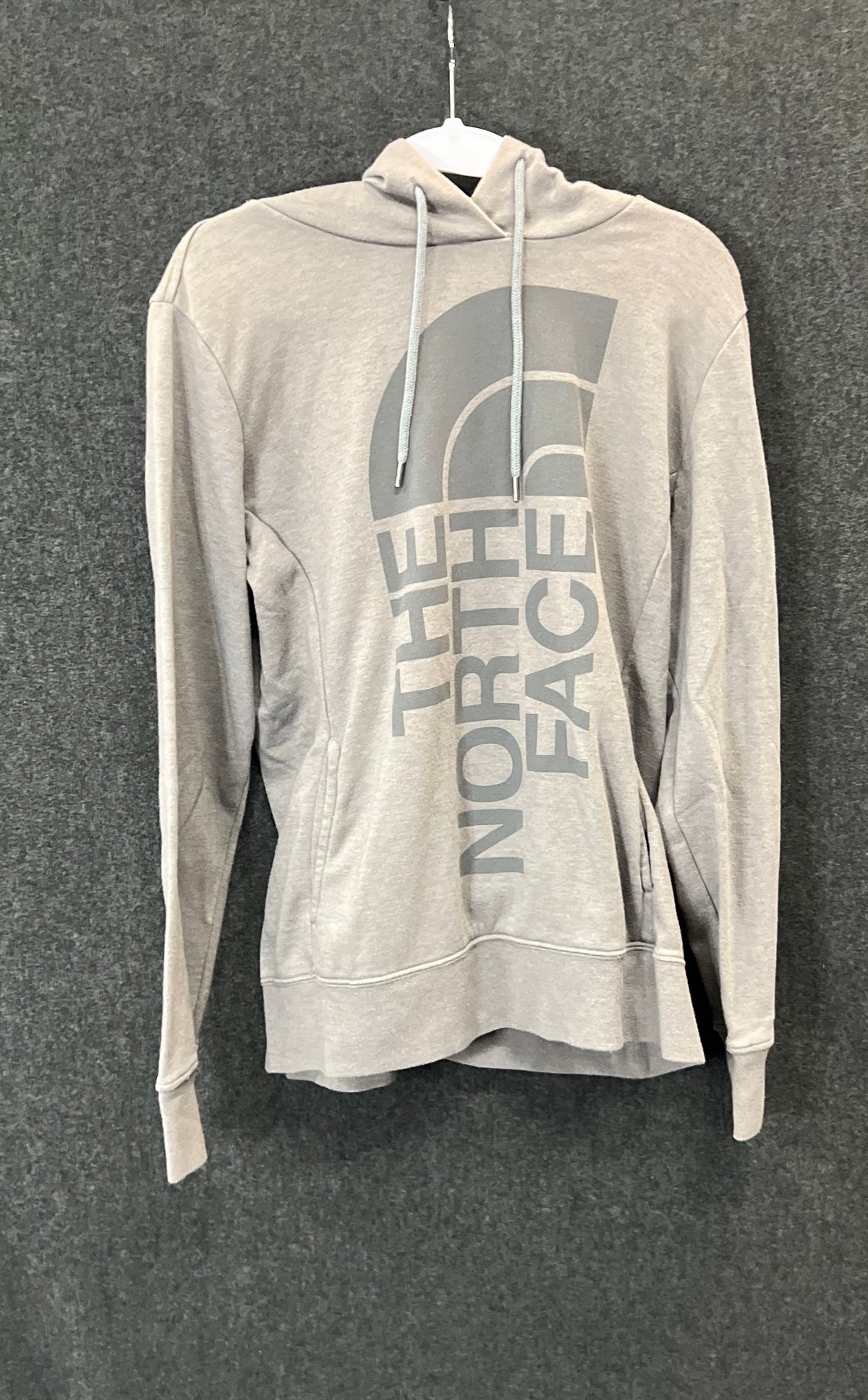 The North Face Women's Heather Gray Large Logo Pullover Hoodie Sz L