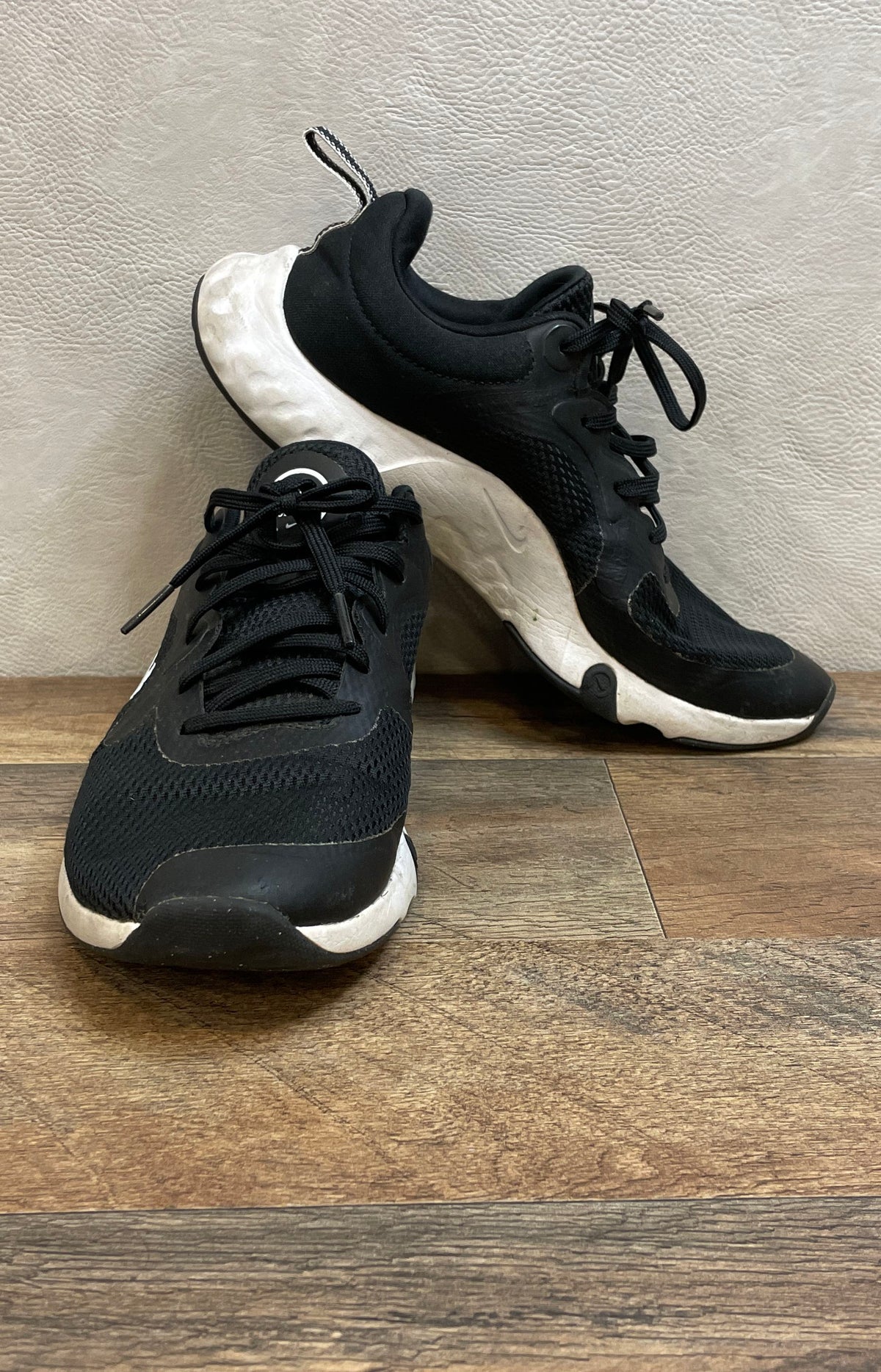 Nike Renew Ride 3 Black White Women's Running Shoes Size 7