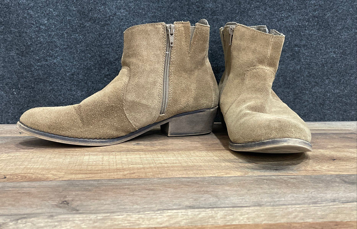 White Mountain Brown Studded Suede Side Zip Ankle Boots Women's Size 10M