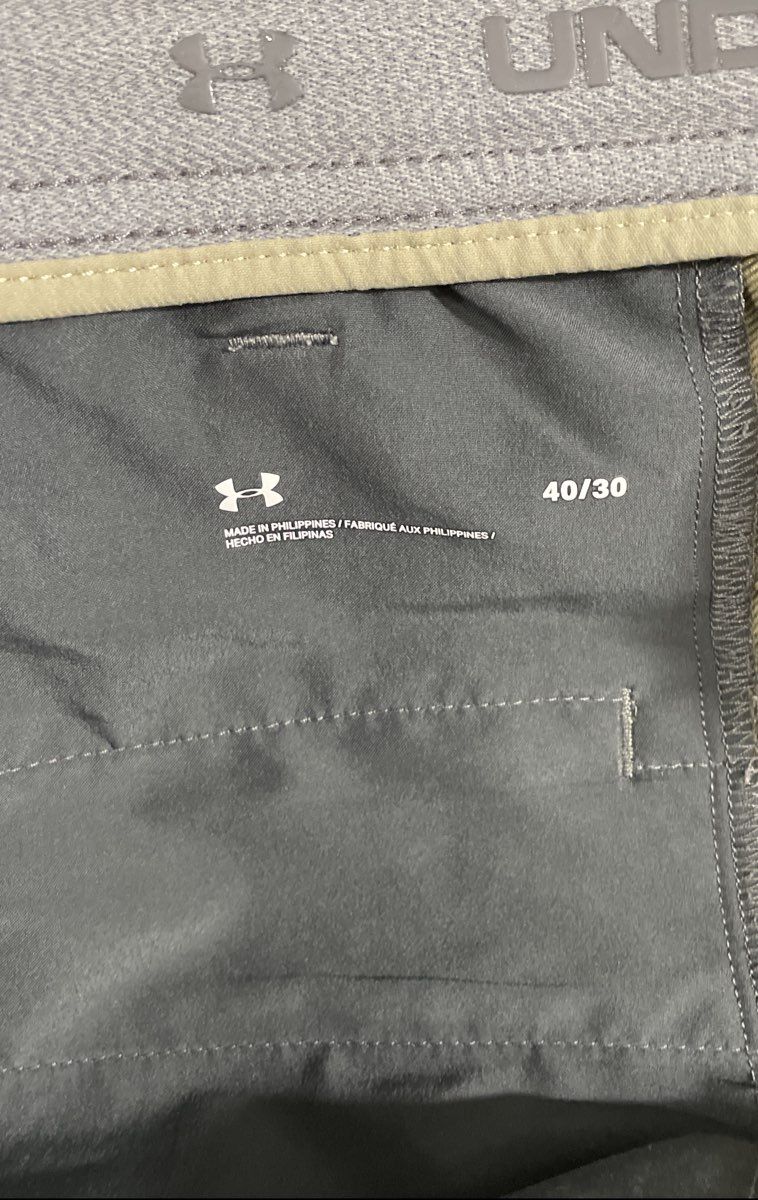 Under Armour Men's Beige Technical Performance Golf Pants Sz 40/30