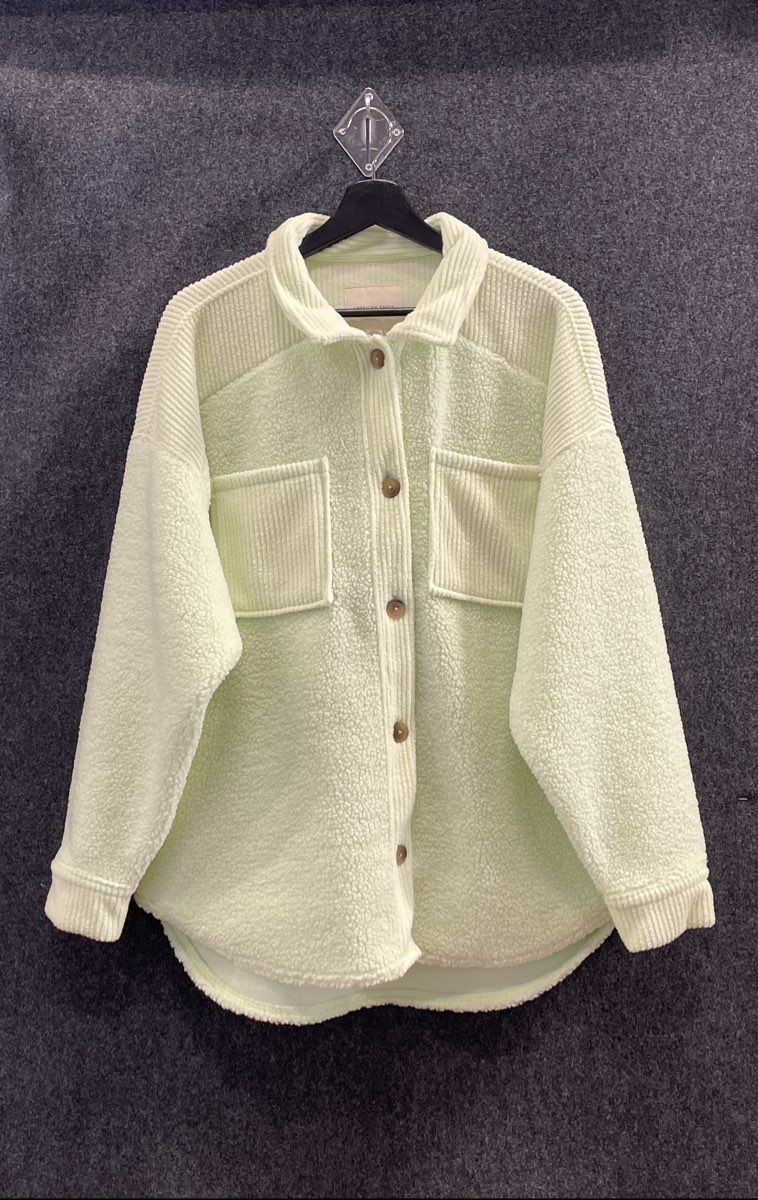 American Eagle Women's Light Green Sherpa Corduroy Shacket Jacket Sz M NWT