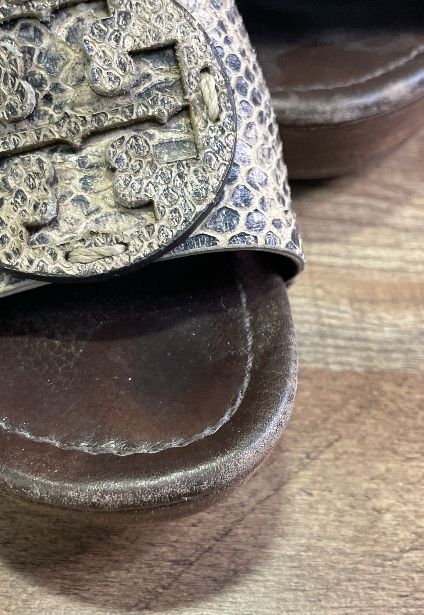 Tory Burch Snakeskin Leather Wooden Platform Wedge Slide Sandals Size 8.5
