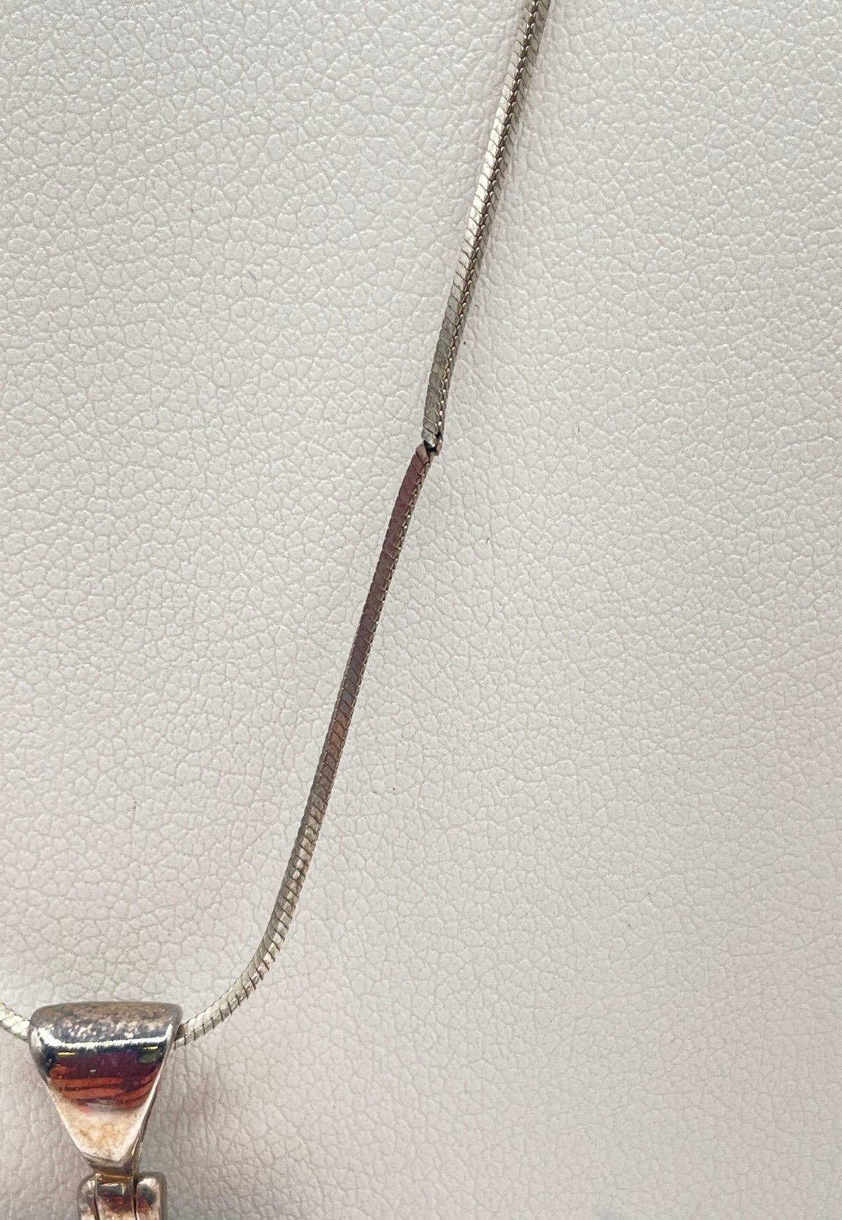 925 Sterling Silver Wampum & Abalone Shell Split Pendant Necklace 8.5g