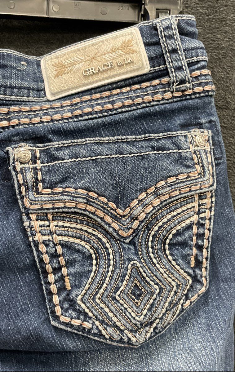 Grace in LA Women's Blue Easy Fit Embellished Bootcut Denim Jeans Sz 27