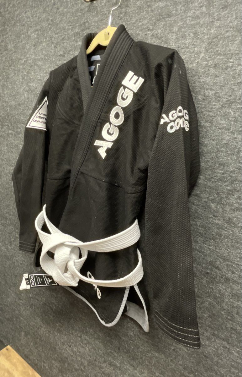 Agoge Core Brave Unisex Martial Arts BJJ Gi Jacket Black White Belt Sz A1