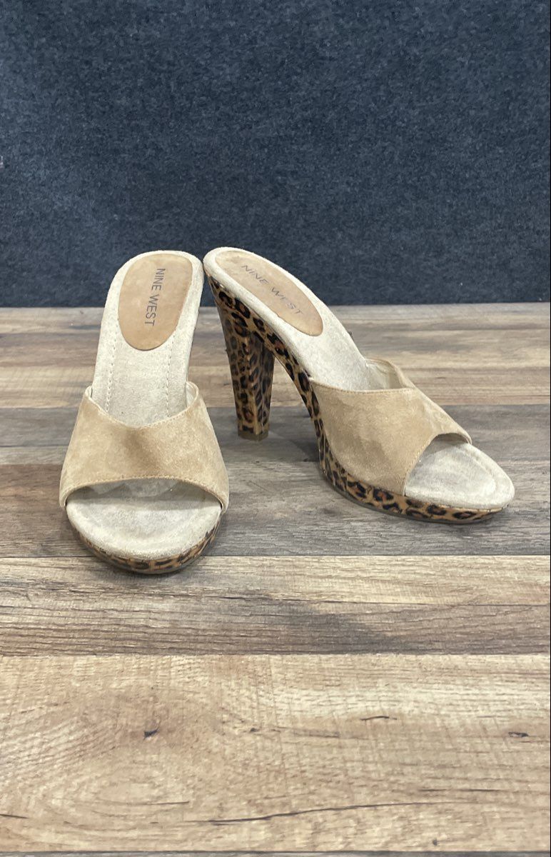 Nine West O-Band Tan Suede Leopard Print Platform Mule Heels Size 7.5