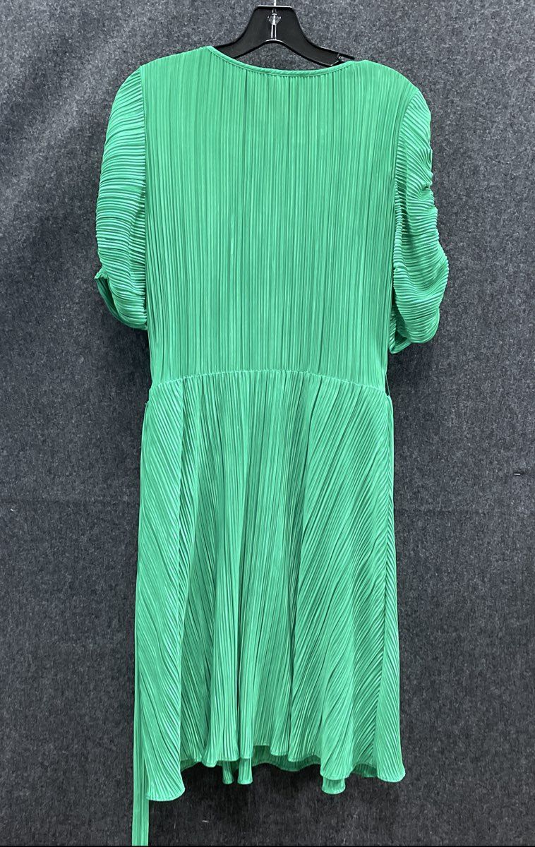 DKNY Women's Green Pleated Ruched Short Sleeve Belted Knee Length Dress Sz 8