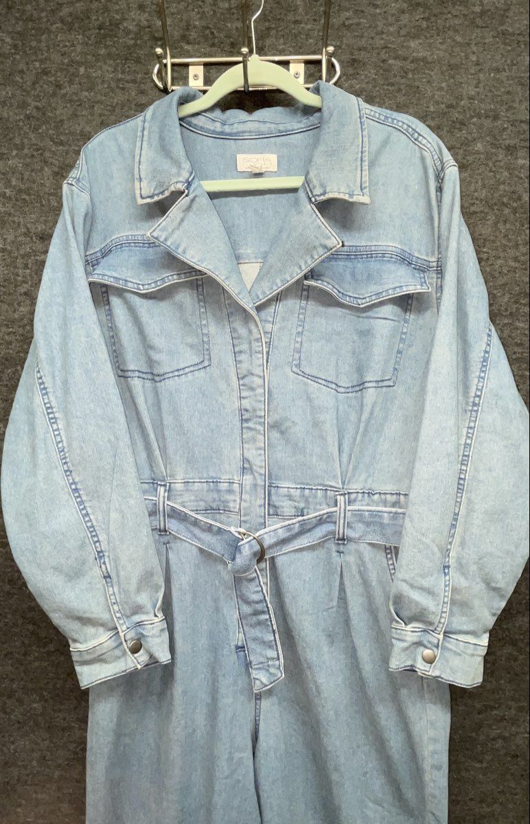 Sofia Jeans by Sofia Vergara Women's Light Wash Blue Denim Jumpsuit Tie Waist L
