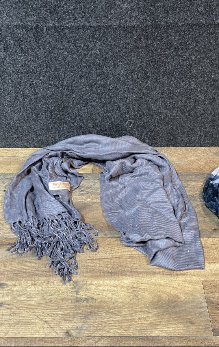 Mixed Brand Women's Scarf Lot 5pc Pashmina Silk Blend Polyester Printed Fringe