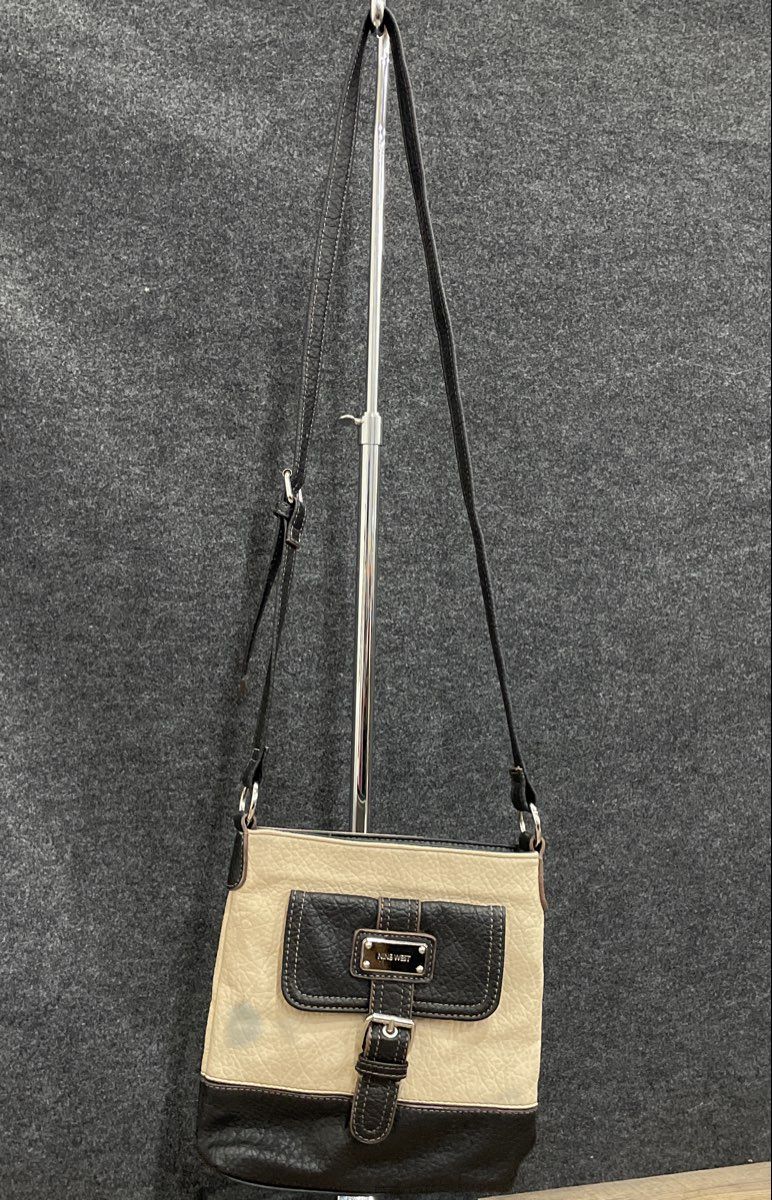 Nine West Cream Black Pebbled Leather Crossbody Bag Silver Hardware