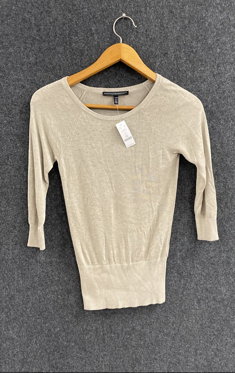 White House Black Market Women's Studded 3/4 Sleeve Pullover Biscotti Sz XXS NWT
