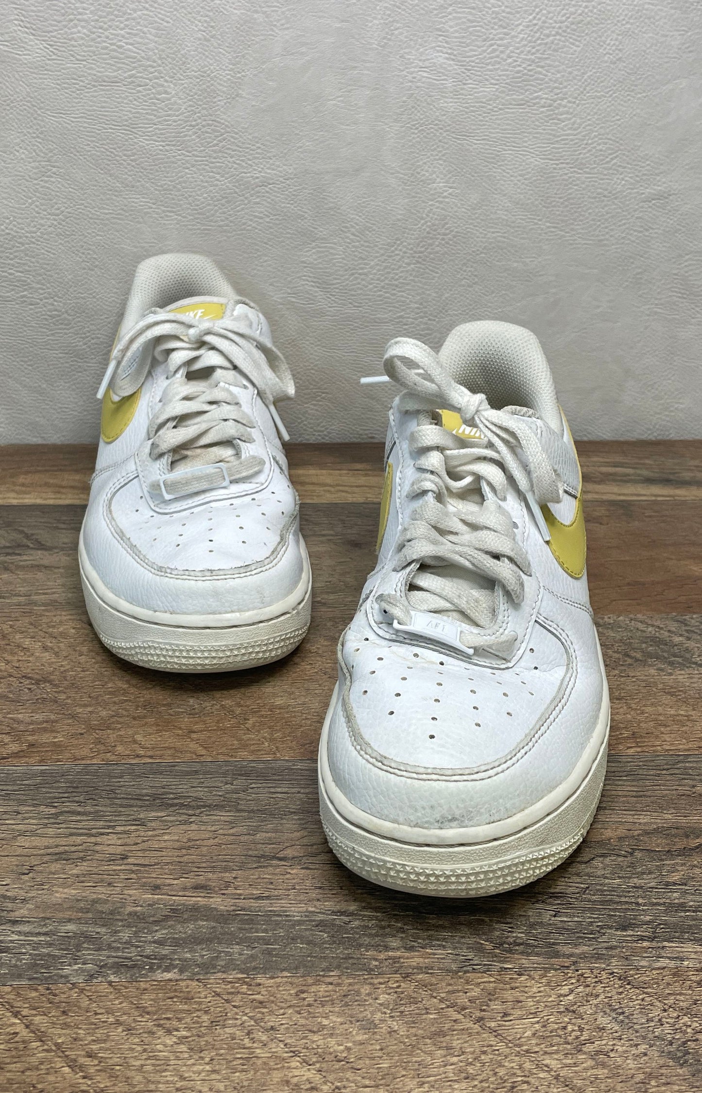 Nike Air Force 1 Low '07 White Yellow Women's Sneakers Size 9