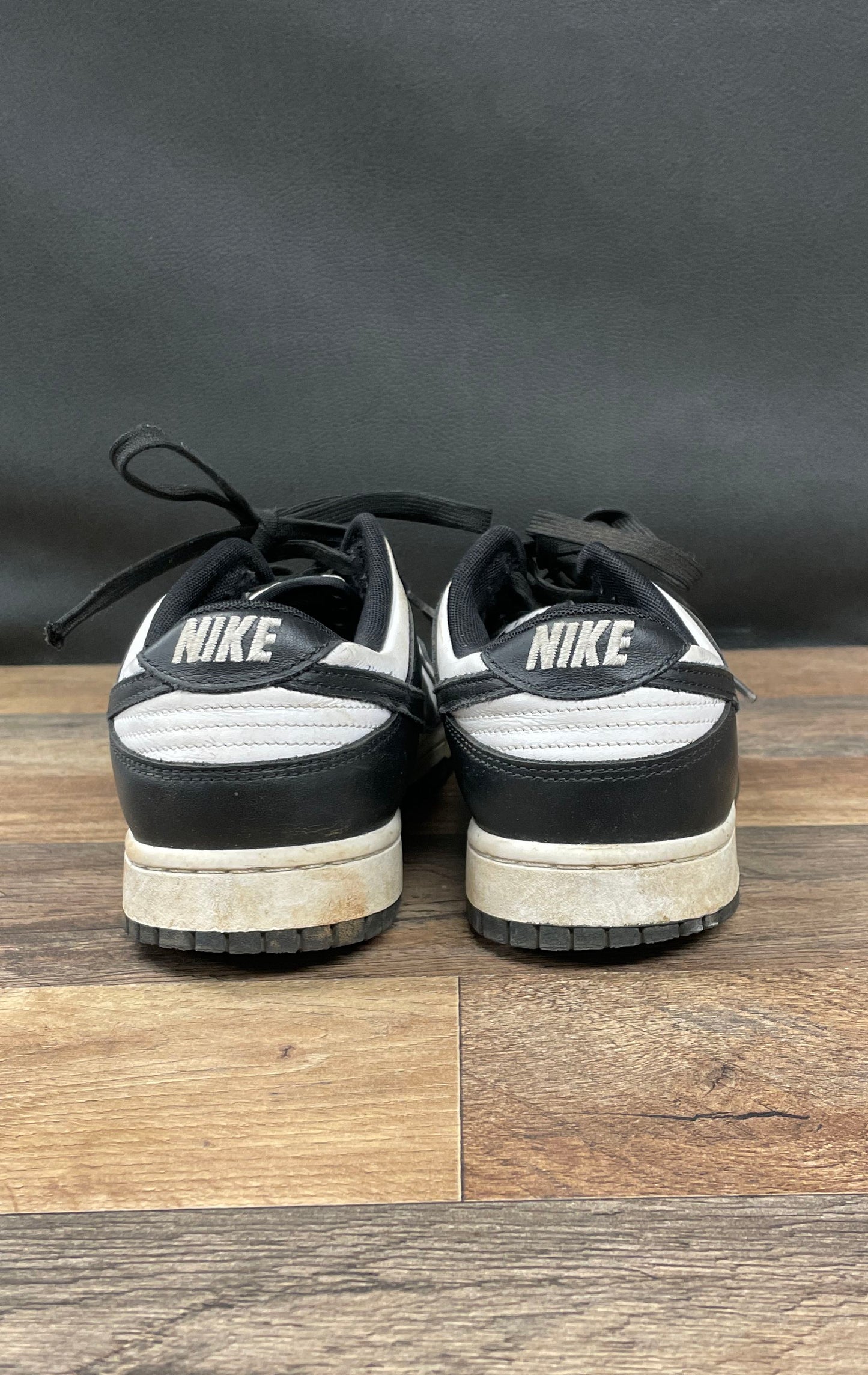 Nike Dunk Low Panda Black White Sneakers DD1391-100 Men's Size 9.5