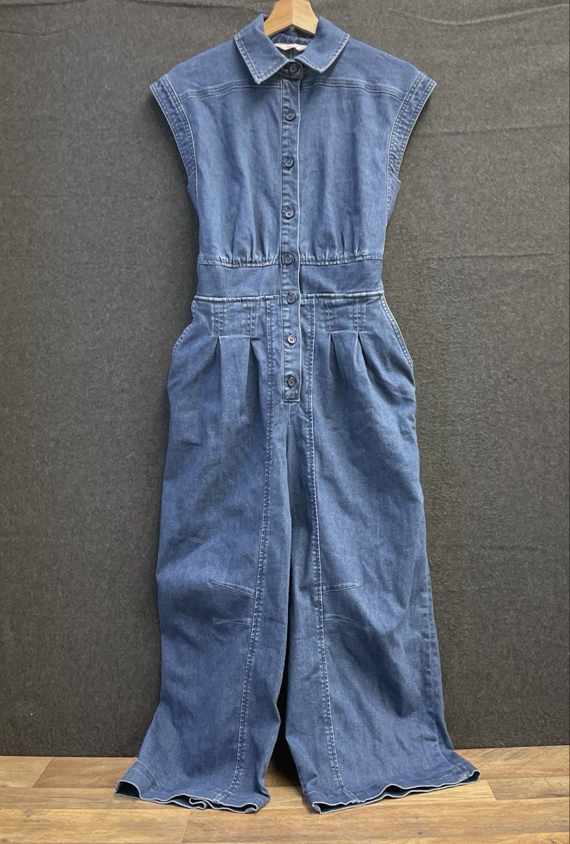 Me by Jennie Garth Women's Blue Denim Sleeveless Wide Leg Jumpsuit NWT Sz 4