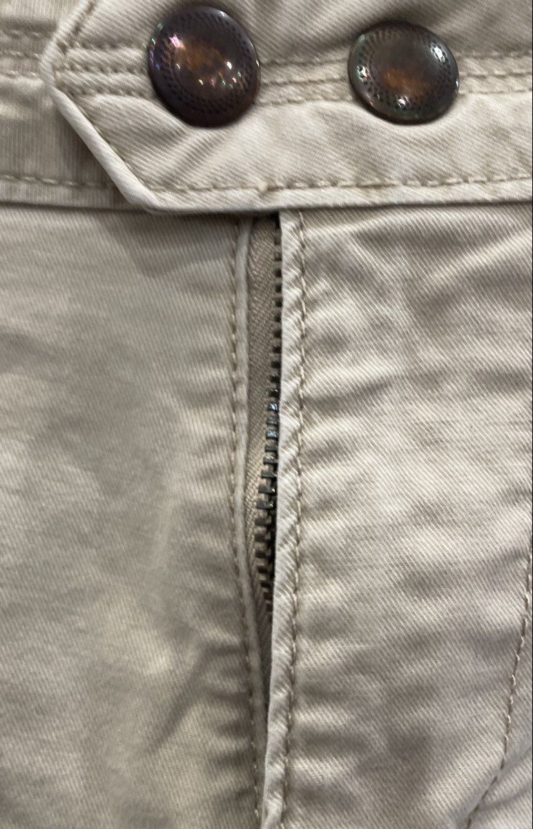 Levi's Women's Cream Stretch Utility Capri Cropped Pants Size 18