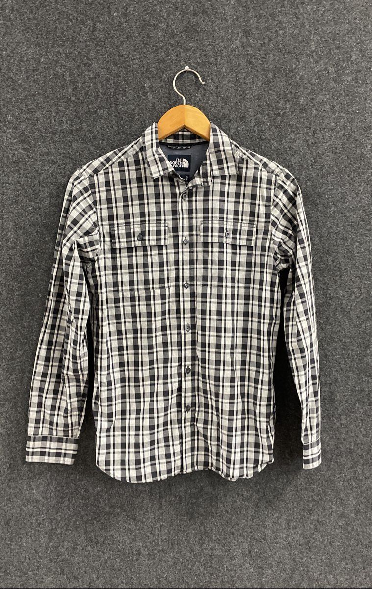 The North Face Men's Long Sleeve Button Up Shirt Black White Gray Plaid Size S
