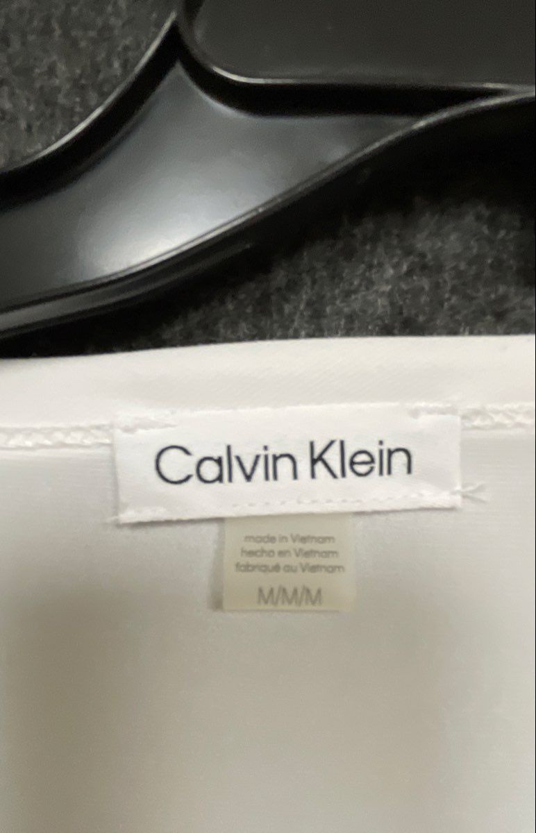 Calvin Klein Women's White Short Puff Sleeve Crew Neck Knit Top Size M