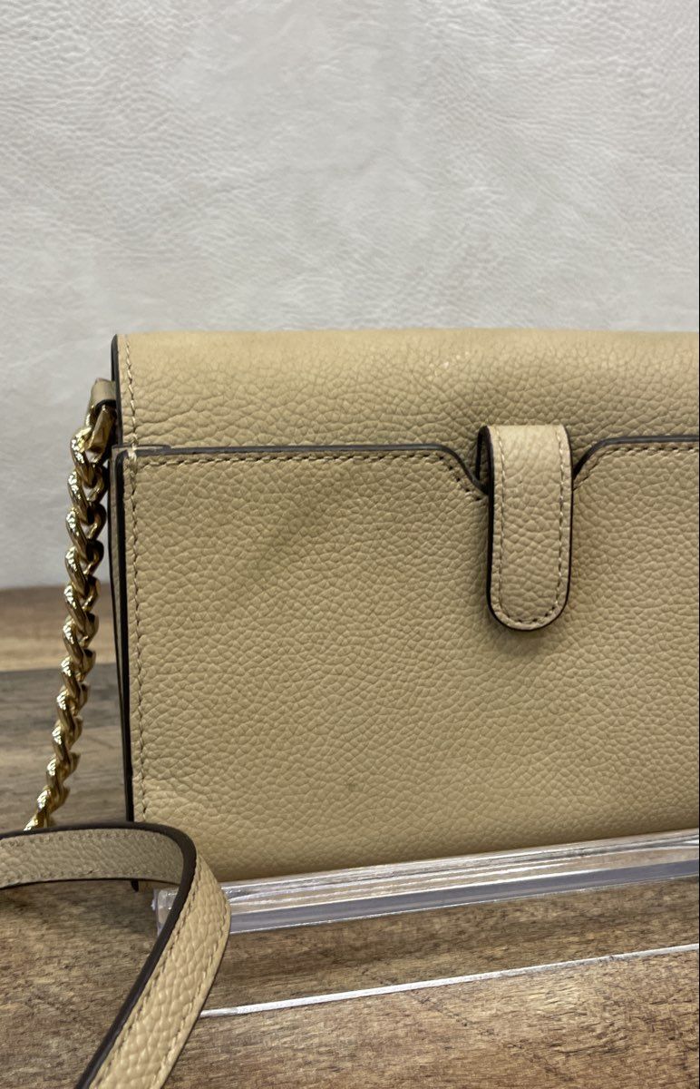Michael Kors Beige Pebbled Leather Crossbody Wallet Bag Gold Hardware