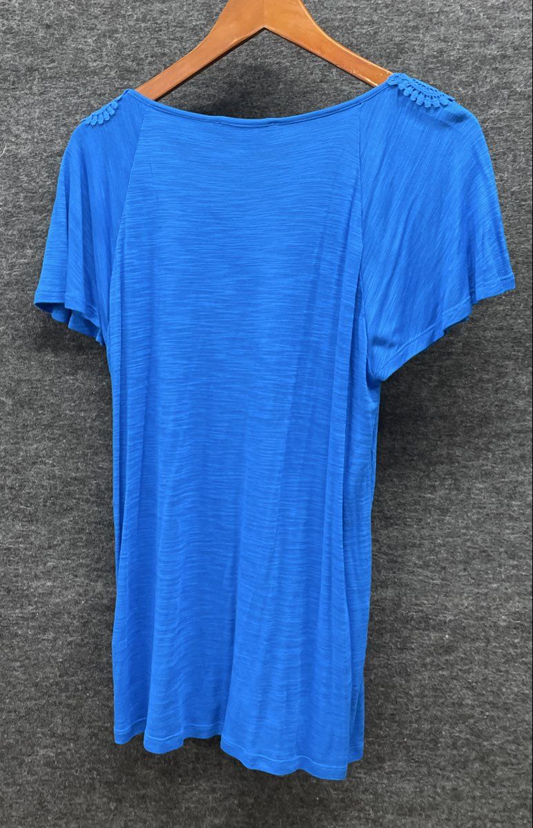 Cable & Gauge Women's Blue Crochet Neck Short Sleeve Slub Knit Shirt Sz L NWT