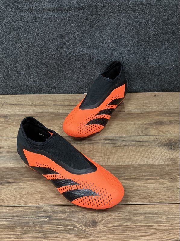 Adidas Predator Accuracy.3 Laceless FG Soccer Cleats Solar Orange Size 7.5