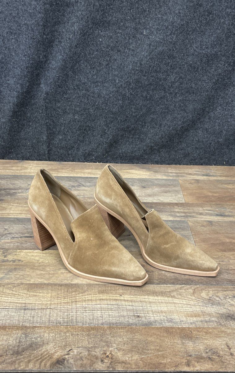 Vince Camuto Wevenly Tan Suede Pointed Toe Block Heel Booties Women's Size 8.5