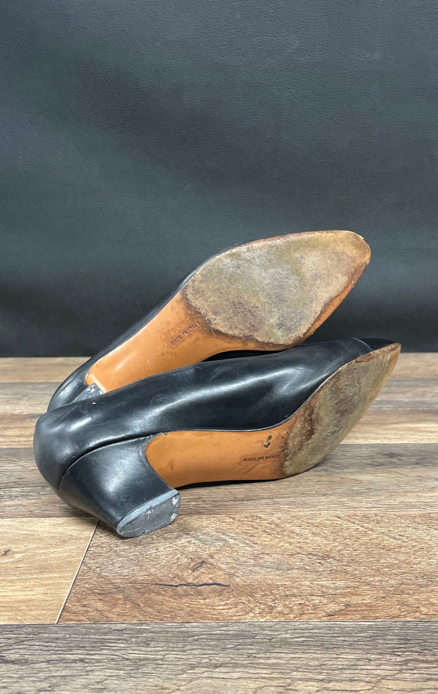 Salvatore Ferragamo Black Leather Patent Cap Toe Block Heel Pumps Size 7.5B