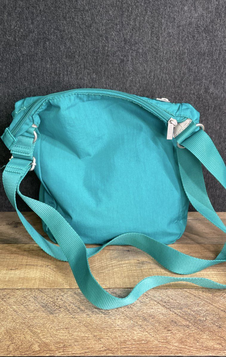 Baggallini Teal Nylon Every Day Crossbody Bag Silver Hardware