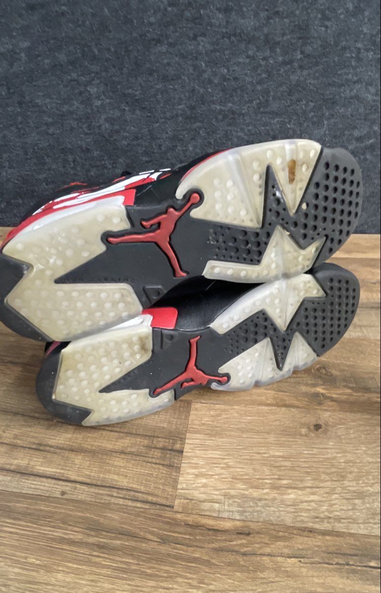 Jordan MVP Black University Red White Infrared Basketball Shoes Size 7Y