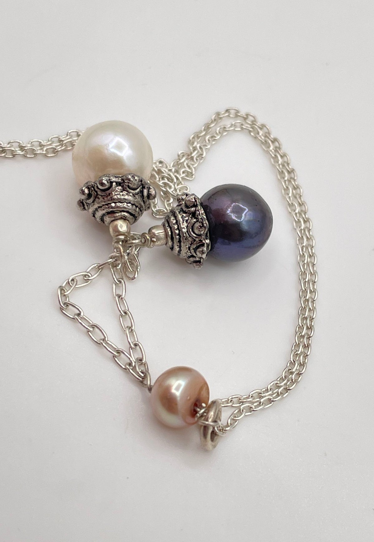 925 Sterling Silver Pink, White & Gray Pearl Lariat Necklace 6g