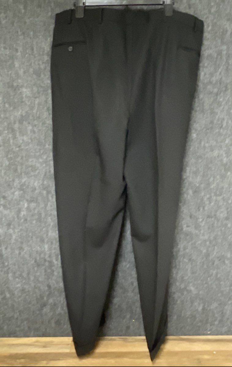 Jos. A. Bank Men's Black 100% Wool Business Express Two Piece Suit 46 Long