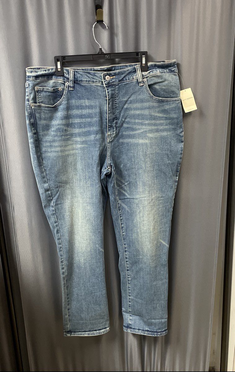Lucky Brand Women's Emma Crop Jeans Blue High Rise Curvy Fit NWT Size 18W