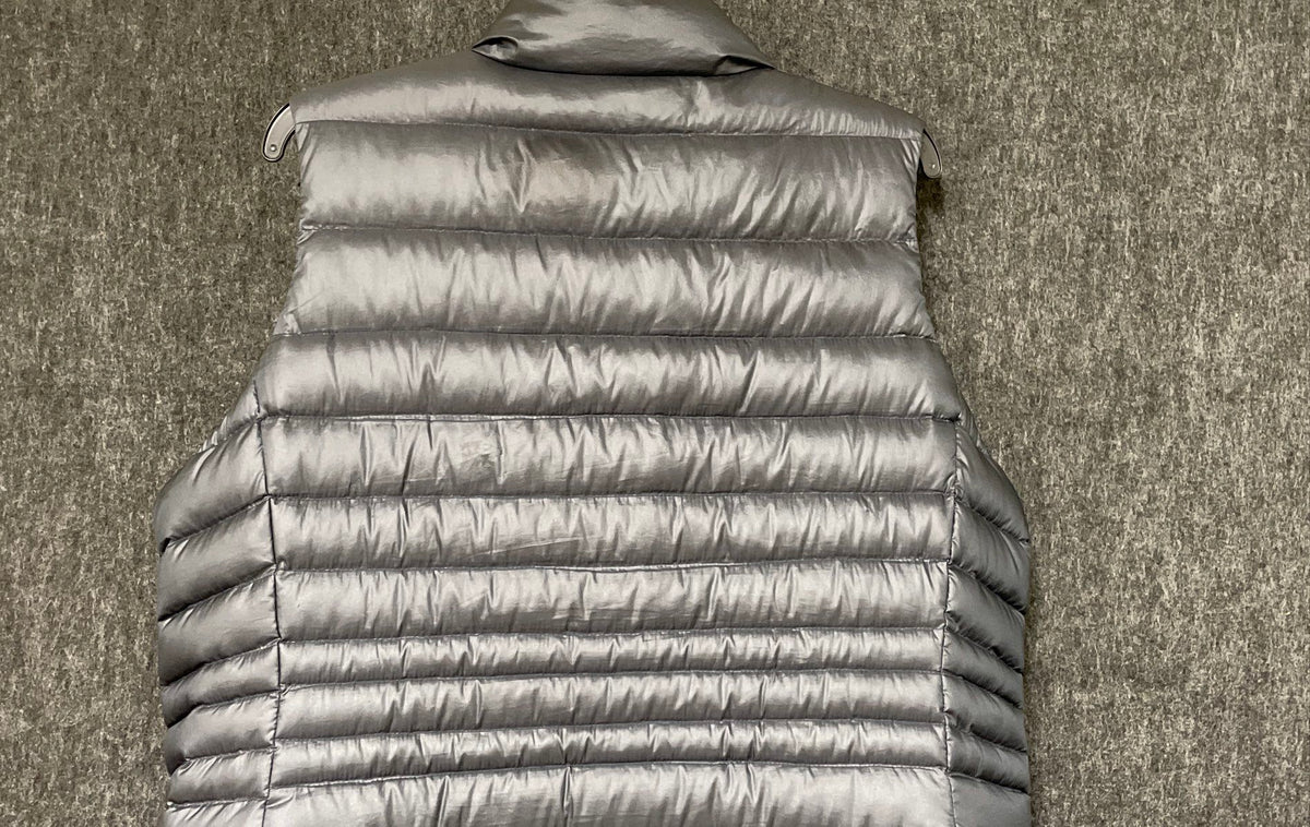 Lands' End Girls Down Puffer Vest Metallic Gray Quilted Full Zip Sz L 14-16